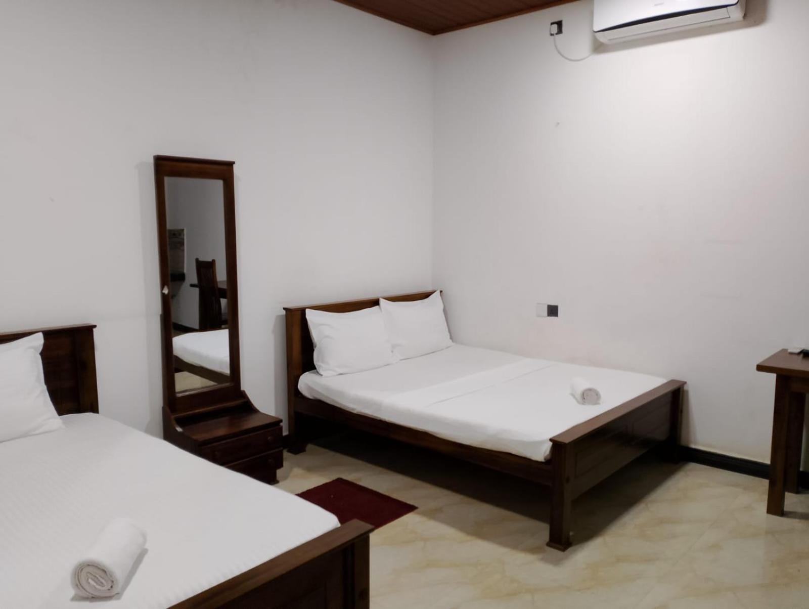 Hotel Malindu Yala Gate Tissamaharama Exteriér fotografie